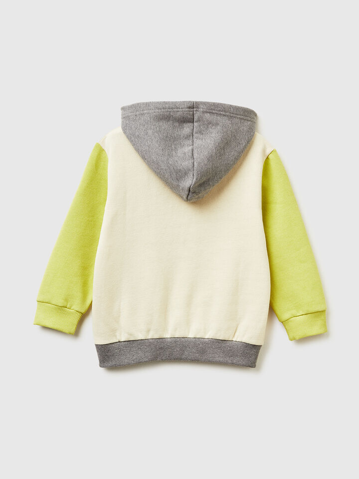 JACKET W/HOOD L/S Junior Boy image number 2
